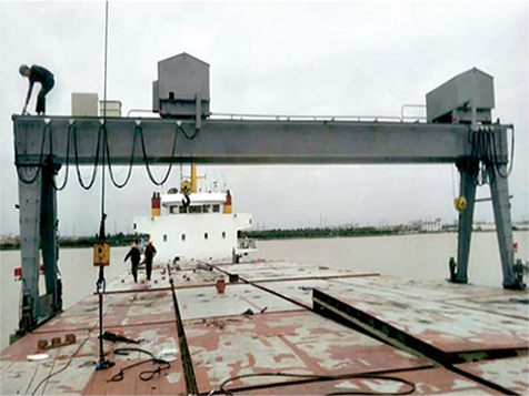 廣西欽州艙蓋起重機廠家提高裝卸速度