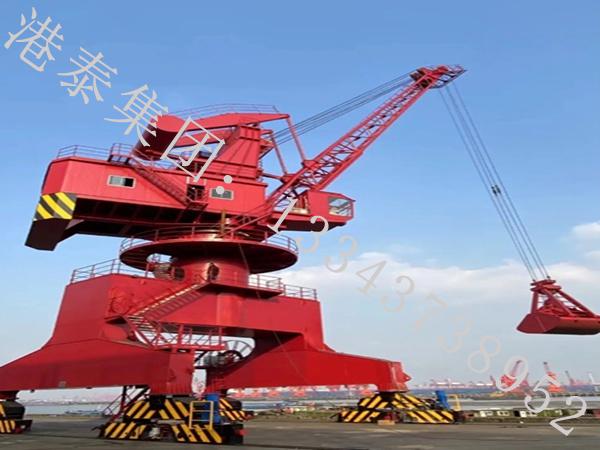 浙江湖州門座式起重機公司抓斗門座起重機性能優良