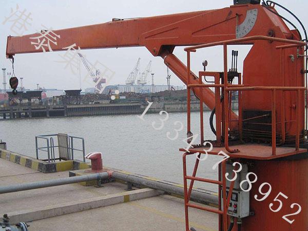 福建三明船用起重機公司船機安裝空間小 作業(yè)范圍大