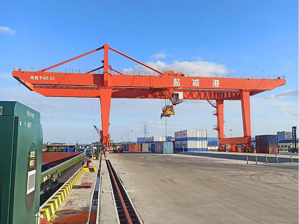 浙江杭州集裝箱門式起重機廠家集裝箱門式起重機穩定性好