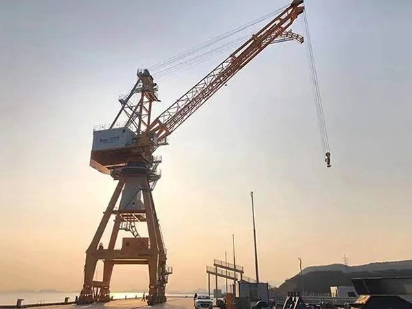 江蘇南通單臂架門座式起重機(jī)公司單臂架門座式起重機(jī)穩(wěn)定性好