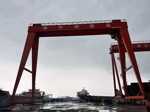 浙江寧波造船門式起重機(jī)廠家造船門式起重機(jī)多維度吊運(yùn)作業(yè)
