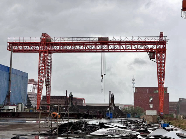 山東煙臺造船門式起重機廠家造船門式起重機作業高效流暢