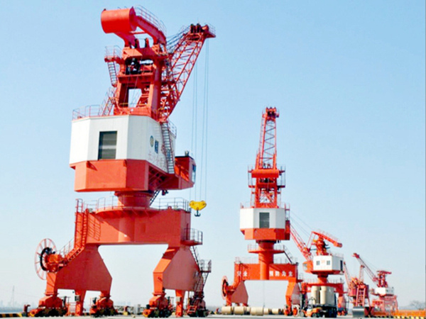 安徽蕪湖單臂架門座式起重機公司單臂架門座式起重機適應性強