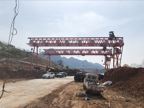 湖北武漢龍門吊租賃公司120噸龍門吊貨真價實