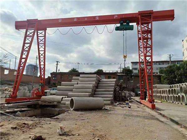 云南邵通15噸龍門吊出租廠家出租三個月多少錢