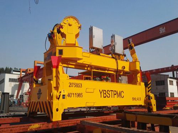 云南臨滄集裝箱吊具廠家吊具的安全使用規范