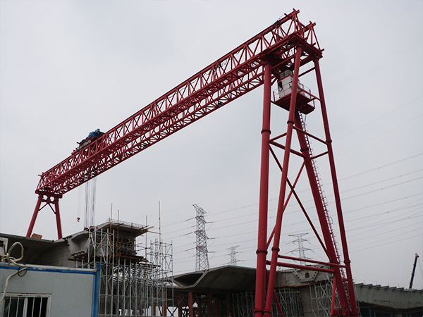 吉林延邊龍門吊廠家生產(chǎn)50噸龍門吊